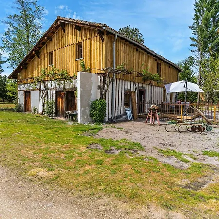 Traditional House In The Gascogne Forest Semesterbostad *